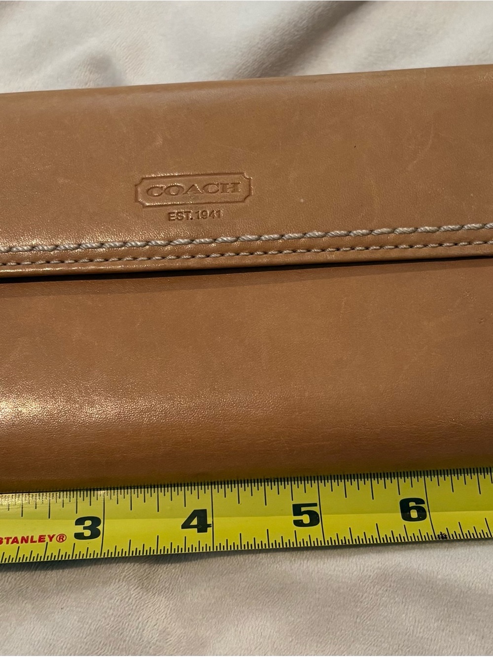 Coach Envelope Wallet - Picture 4 of 6